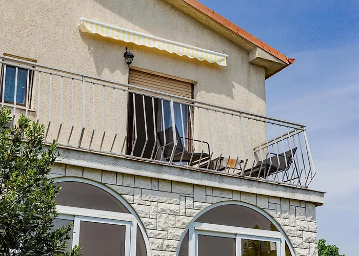 Sea View Apartment Lighthouse With 170Mbps Wifi And Sunny Balcony
