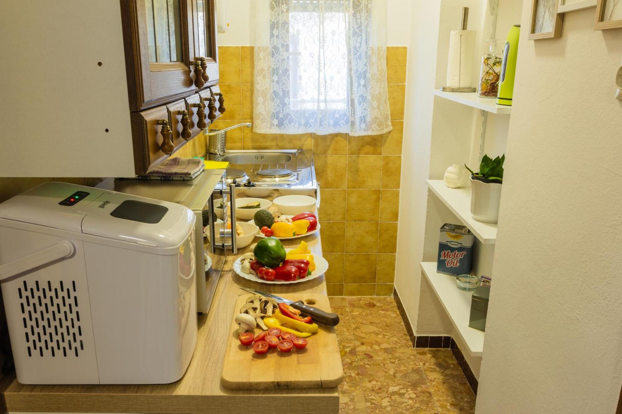 Sea View Lighthouse With 170mbps Wifi And Sunny Balcony Apartment *